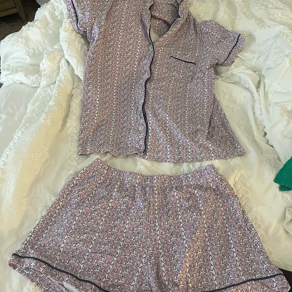 Roller Rabbit Elephant Lilac Set